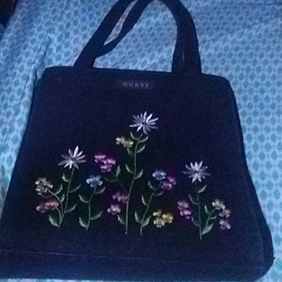 Guess black flower handbag - Picture 1 of 3